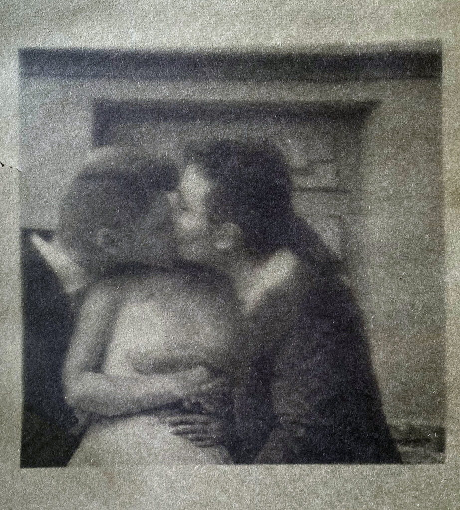 Variable realities: photophobic impressions of images 